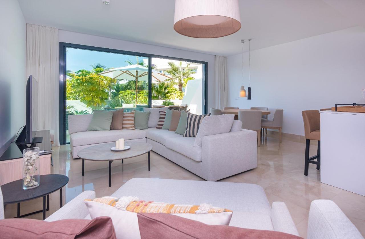 Luxurious Townhouse With Roof Plunge Pool * Malaga
