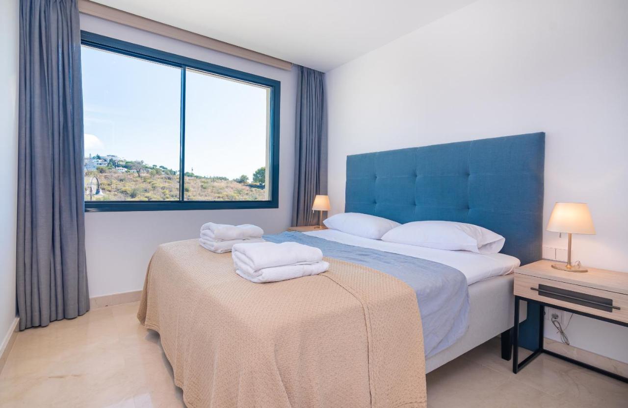 Luxurious Townhouse With Roof Plunge Pool * Malaga